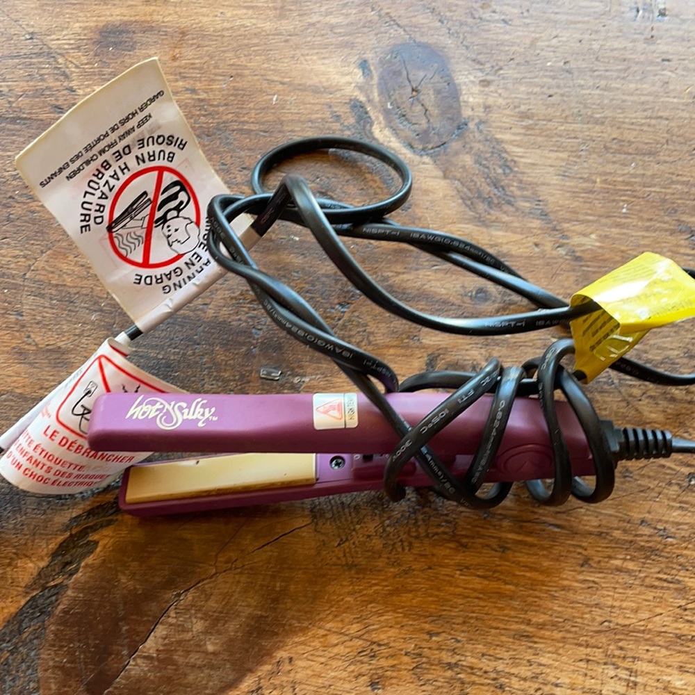 Hair straightener